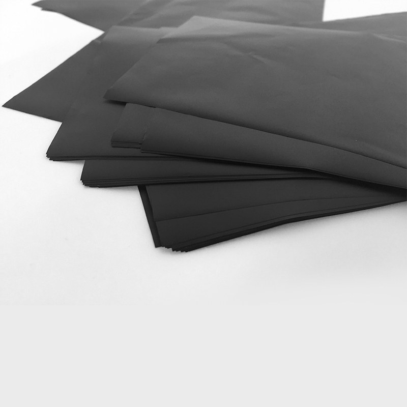 Película conductiva y antiestática negra